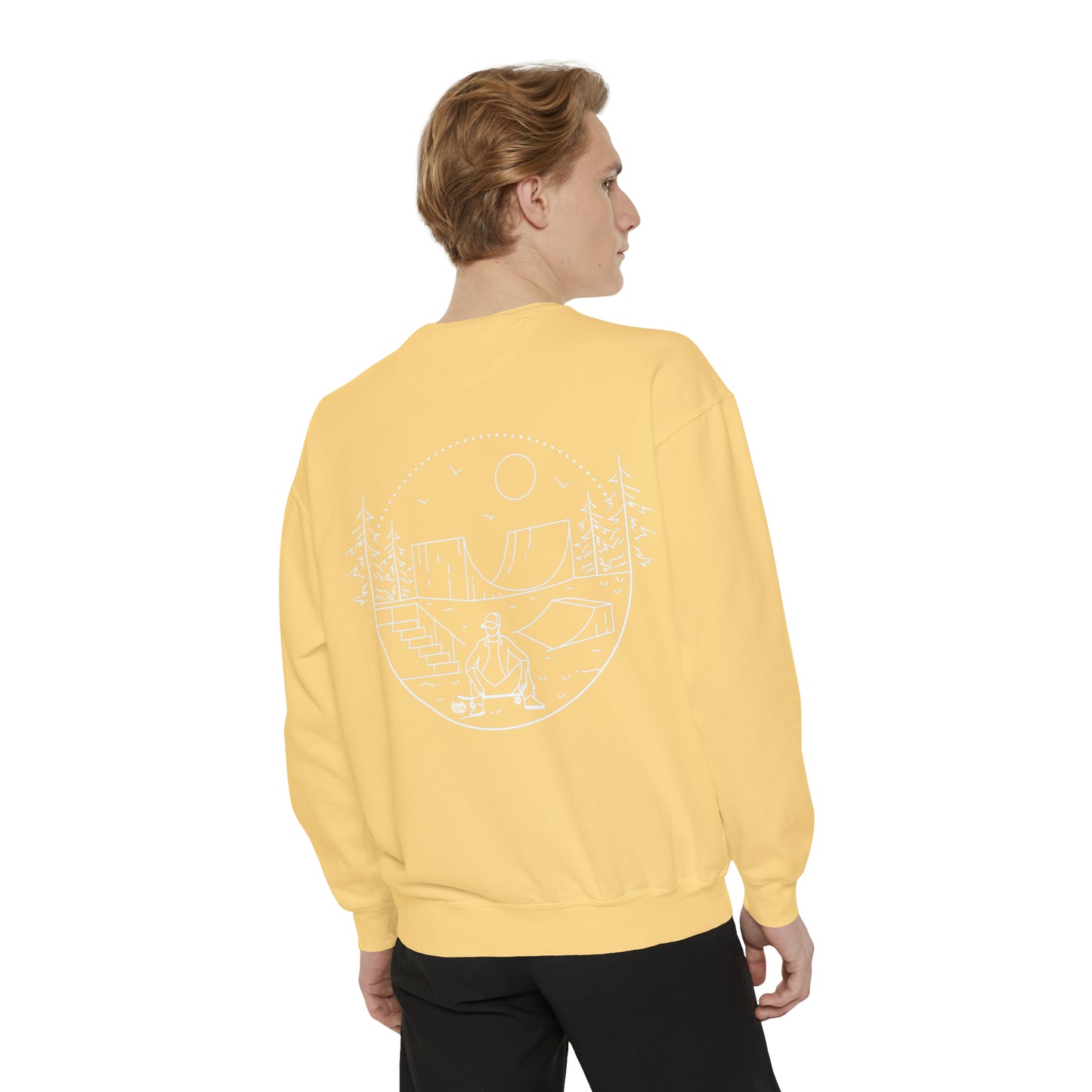 Skater 2 - wht - Unisex Garment-Dyed Sweatshirt