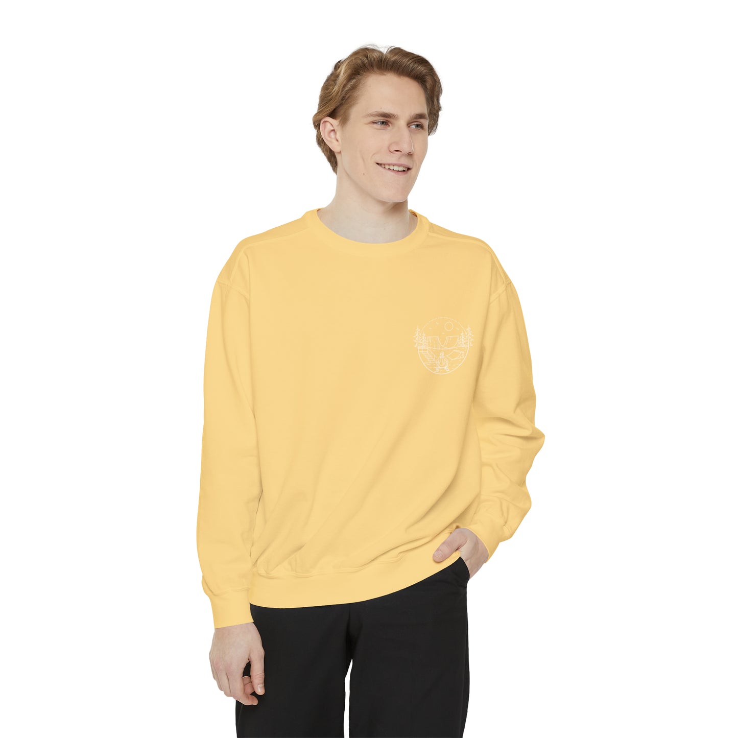 Skater 2 - wht - Unisex Garment-Dyed Sweatshirt